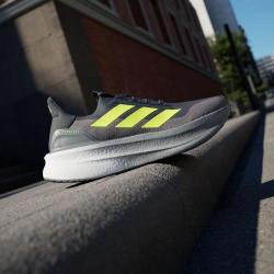 adidas ULTRABOOST 5X 中性随心畅跑马拉松体测跑步运动鞋