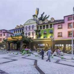 2大2小顶秀精灵堡树屋二层套+精灵水乐园+亲子玩乐