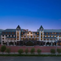 长白山万达美华温泉酒店7天6晚连住套餐+双早+接送机/接站