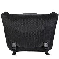 移动端：MAXGEAR 飞廉通勤包 男士斜挎包胸包男款邮差包骑行包单肩机车背包