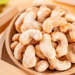 康之悠品 炭烧腰果 250g*1袋