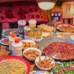 承萍盛世八人餐