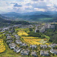 移动端：腾冲玛御谷悦椿酒店2晚+腾冲风味双人晚宴·土锅子1份+悦椿101活动体验+入住礼遇+折扣+单人悦椿温泉村门票2张+...
