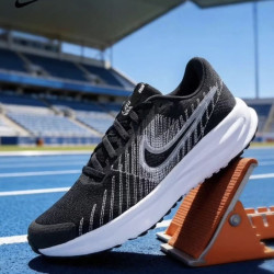 NIKE RUN DEFY 女子跑步鞋 HM9593-002
