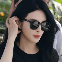 GUCCI GG0637SK 女士时尚大框太阳镜