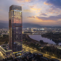 移动端:台州天台雅高美爵酒店1晚+周五周六自助晚餐/周日-周四家庭套餐+星际·童梦乐园
