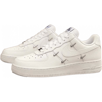 耐克 WMNS AIR FORCE 1 07 LX CT1990-100 女款休闲运动鞋 38码
