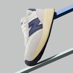 new balance 男女款厚底运动休闲鞋 U370EC