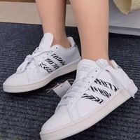 adidas 女鞋低帮运动鞋三条纹小白鞋轻便舒适休闲鞋滑板鞋GZ0150