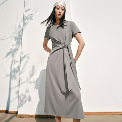 太平鸟 女士针织连衣裙 AAFAG2A30