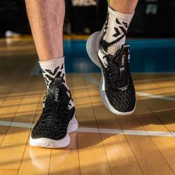安德玛 TEAM CURRY 9 男款训练鞋