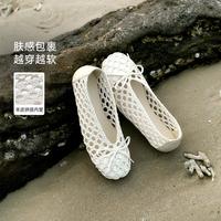 千百度 蝴蝶结芭蕾渔网镂空2026夏新款凉鞋通勤女单鞋