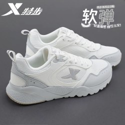 特步 女款跑步鞋 876418320026CH-2606222