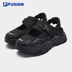 FILA FUSION硬糖凉鞋夏季厚底鞋沙滩轻便透气运动鞋T12W421403F