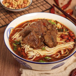 俏江南 招牌牛肉面单人餐