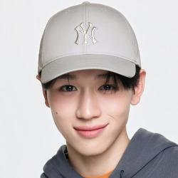 MLB 男女情侣同款时尚潮流大标LOGO压边棒球帽