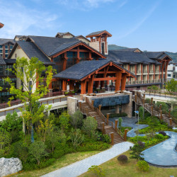 黄山荣逸度假酒店2晚+芙蓉谷门票2张