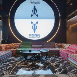 班马电竞酒店（龙首原店）1晚
