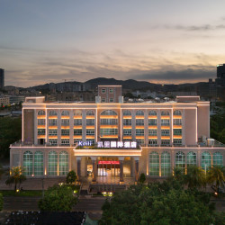 凯里国际酒店（深圳低碳城地铁站店）1晚
