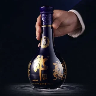 淘金币562.41元、今日必买、看球季:郎酒 青花郎 酱香型白酒 53度 500ml*1瓶