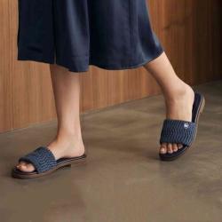 MICHAEL KORS 日常休闲女子平底一字拖凉鞋
