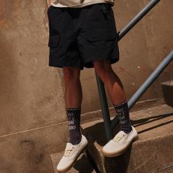 VANS 官方女子梭织短裤黑色户外运动休闲