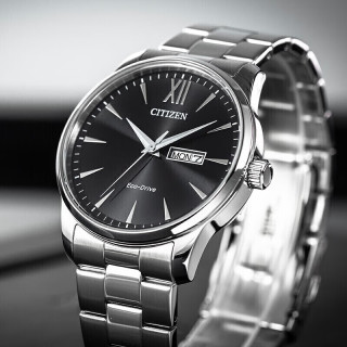 CITIZEN 光动能机芯商务休闲双历显示防水男表BM8550-81E