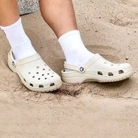 百亿补贴：crocs 10001-2Y2 通用款沙滩鞋
