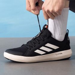 adidas CLIMACOOL 男子休闲运动鞋 JI3499