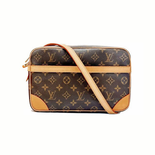 LOUIS VUITTON monogram帆布 男女通用肩背包 XJ28