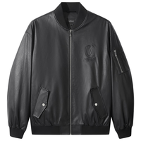 卡宾 皱感PU LOGO钢压弯刀袖 男士羽绒服