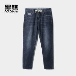 海澜之家 旗下黑鲸腰间抽绳牛仔裤男秋季时尚窄脚裤长裤