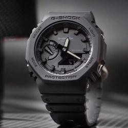 CASIO 农家橡树GSHOCK潮流时尚八角黑武士双显运动防水男表GA2100-1A1