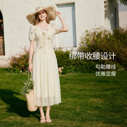 香影 法式v领短袖收腰连衣裙女2026秋季新款设计感拼接气质中长裙 杏色