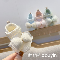 婴儿鞋子春秋0-1岁百天周岁女宝宝室内鞋软底防滑防掉跟学步鞋