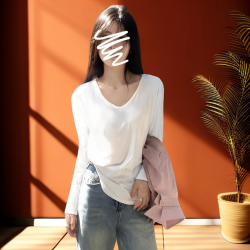 白色慵懒松弛感V领正肩长袖T恤女秋冬宽松遮肚子显瘦打底衫上衣