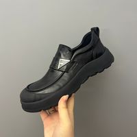 男鞋新款真皮休闲鞋一脚蹬软底软面防滑鞋子