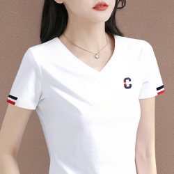 xanLEER 轩凌子 女士V领短袖T恤 S82320042