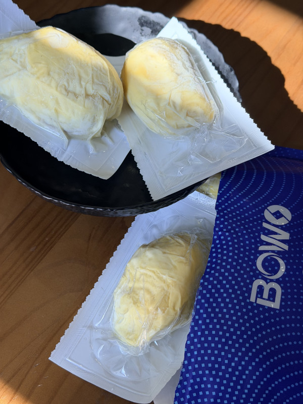 BOWO 泰国金枕榴莲冻肉 净重2斤/袋