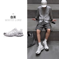 骆驼 清岩户外网面运动鞋