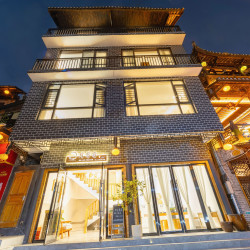 月弯弯江景民宿（大瀑布店）1晚