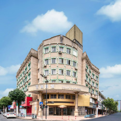 湖州百尚宾馆（中国织里商城店）1晚