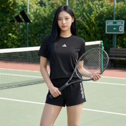 adidas 时尚潮流运动透气舒适女装休闲运动跑步短裤GP5566 黑色