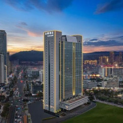 珠海洛栖酒店(情侣路海滨泳场店) 明悦缦居大床房（智能客控