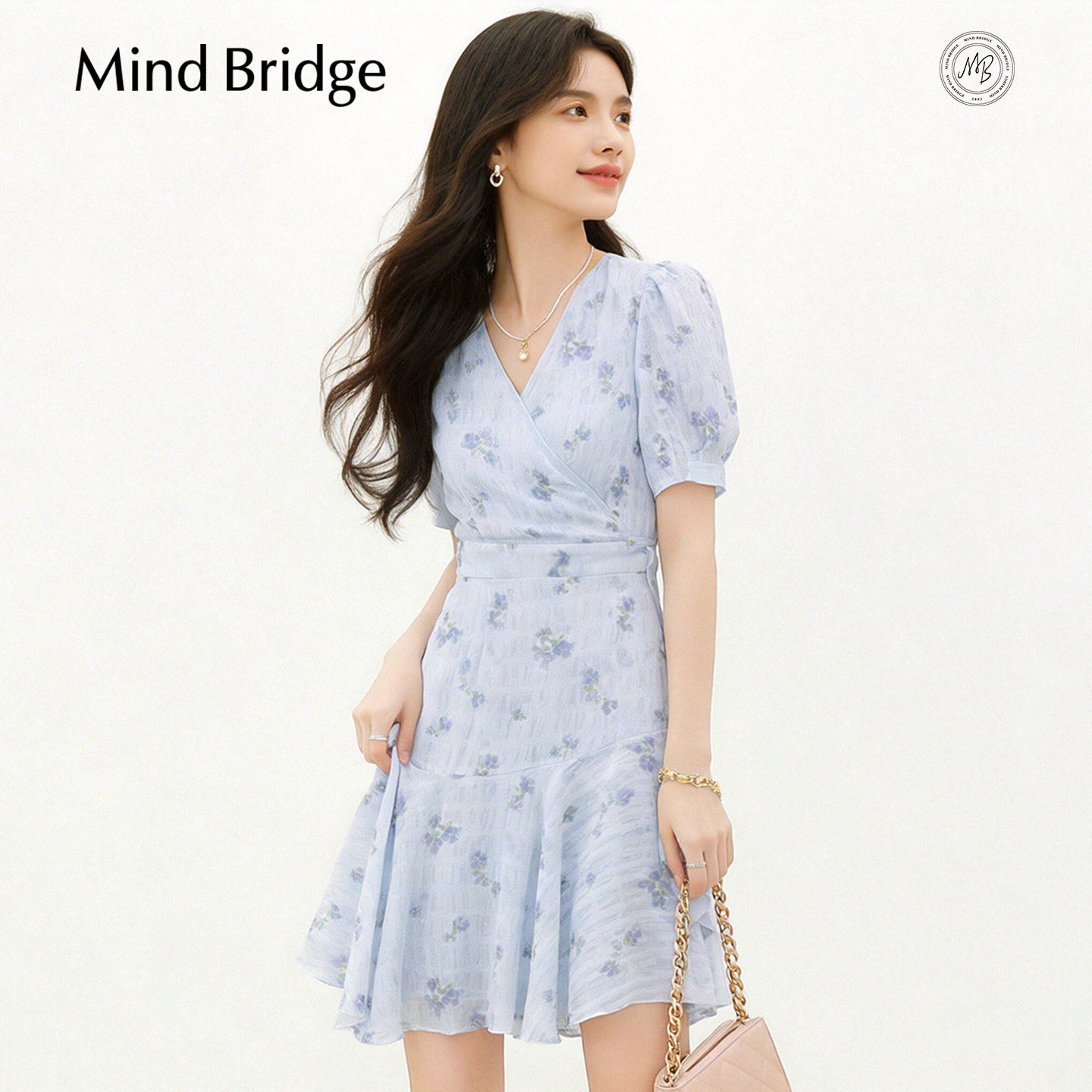 Mind Bridge V领碎花收腰连衣裙