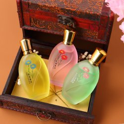 WARMKISS 正品2099桂花香水玫瑰茉莉花香调持久留香淡香房间女学生室内香氛