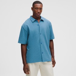 lululemon Textured 男士纹理古巴领短袖衬衫丨lululemon丨LM3FJMS