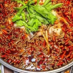 鸿姐美蛙火锅4-5人餐