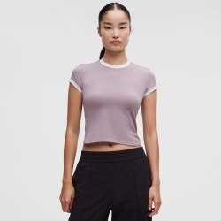 lululemon 女士棉混纺滚边短款短袖 T 恤丨lululemon丨LW3JPLS