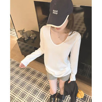 慵懒风正肩V领长袖T恤女2026新款早秋穿搭内搭打底衫宽松好看上衣